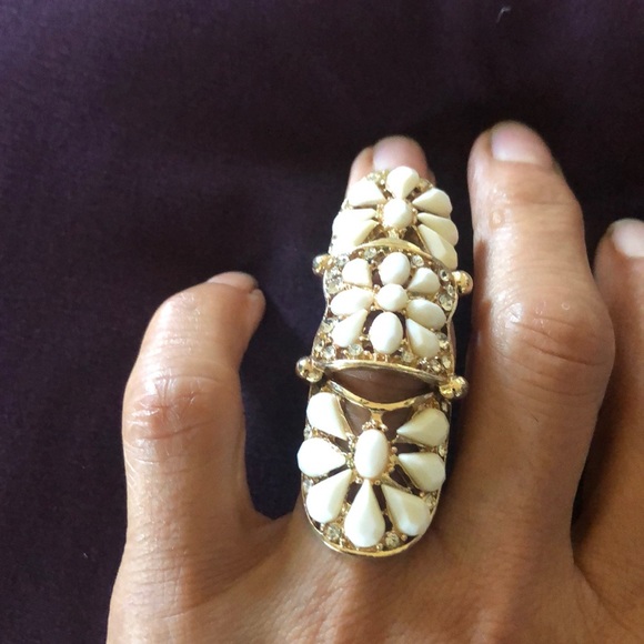 Ring - Picture 2 of 2